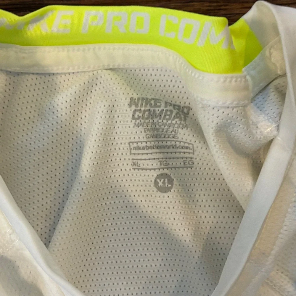 Nike Pro Combat Hyperstrong Compression Football Shirt White Volt XL NWT